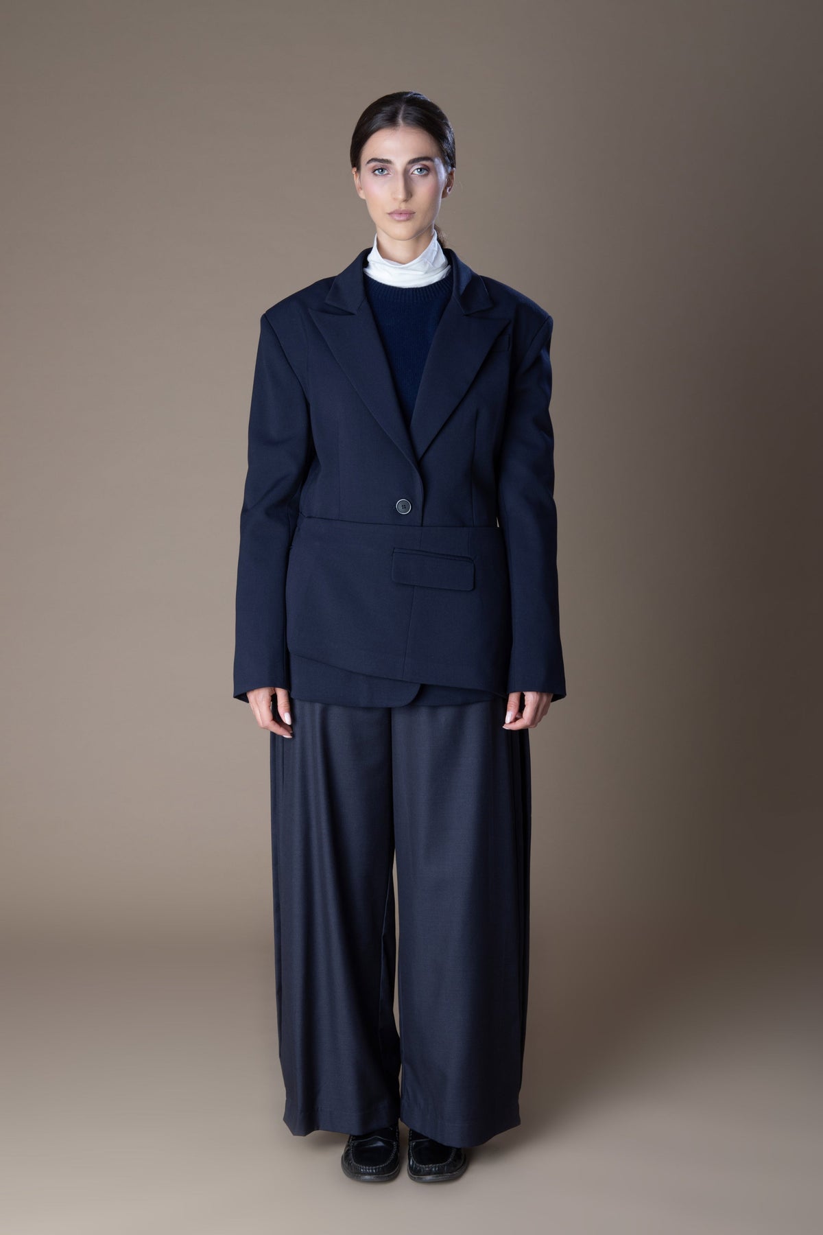 TAILORED BLAZER