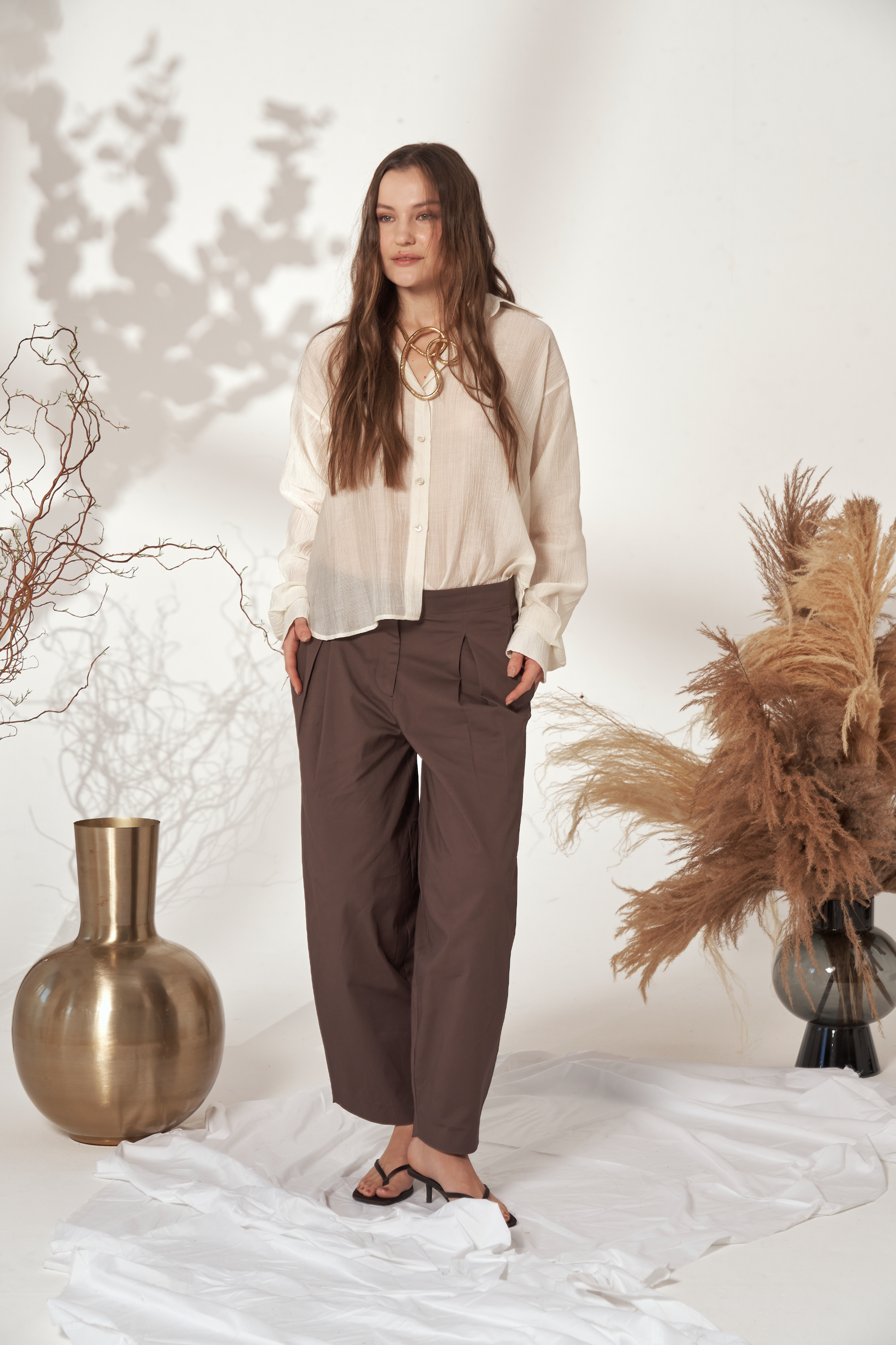 WIDE-LEG TROUSERS